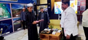 Momentum Halal Bihalal, Dinas Kearsipan Gorontalo Berbagi Sembako dan Santunan untuk Anak Panti