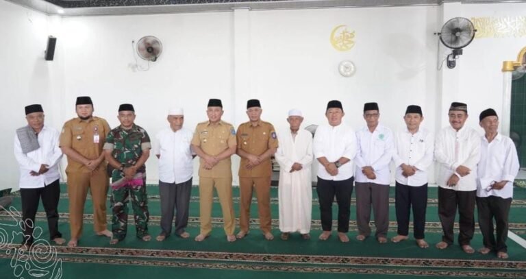 Pemkot Ternate Gelar Safari Ramadan 1447 H di Masjid Nurul Annas, Warga Terima Bantuan Sembako