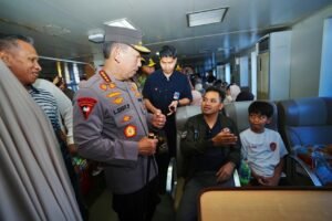 Kapolri Tinjau Arus Mudik Lebaran di Pelabuhan Merak, Pastikan Kesiapan Layanan Penyeberangan