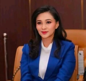 Gubernur Sherly Tjoanda: Sosok Pemimpin Berani, Tegas, dan Selalu Dekat dengan Rakyat